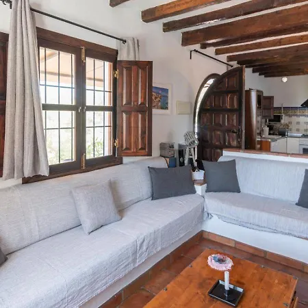 Casa La Reserva By Ruralidays * פריחיליאנה